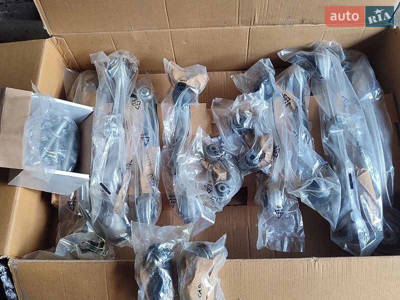 Седан Audi A4 2003 в Києві
