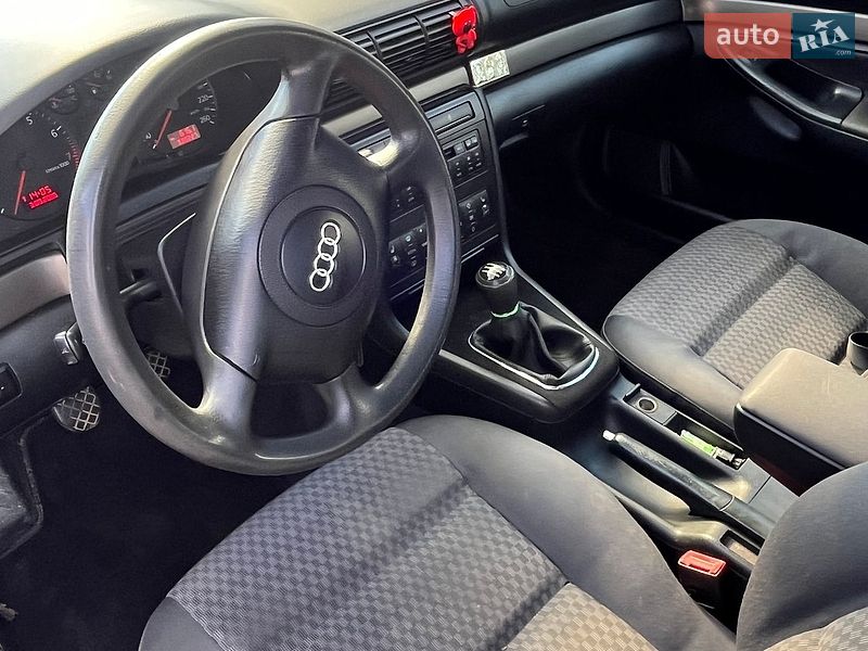 Универсал Audi A4 2001 в Николаеве