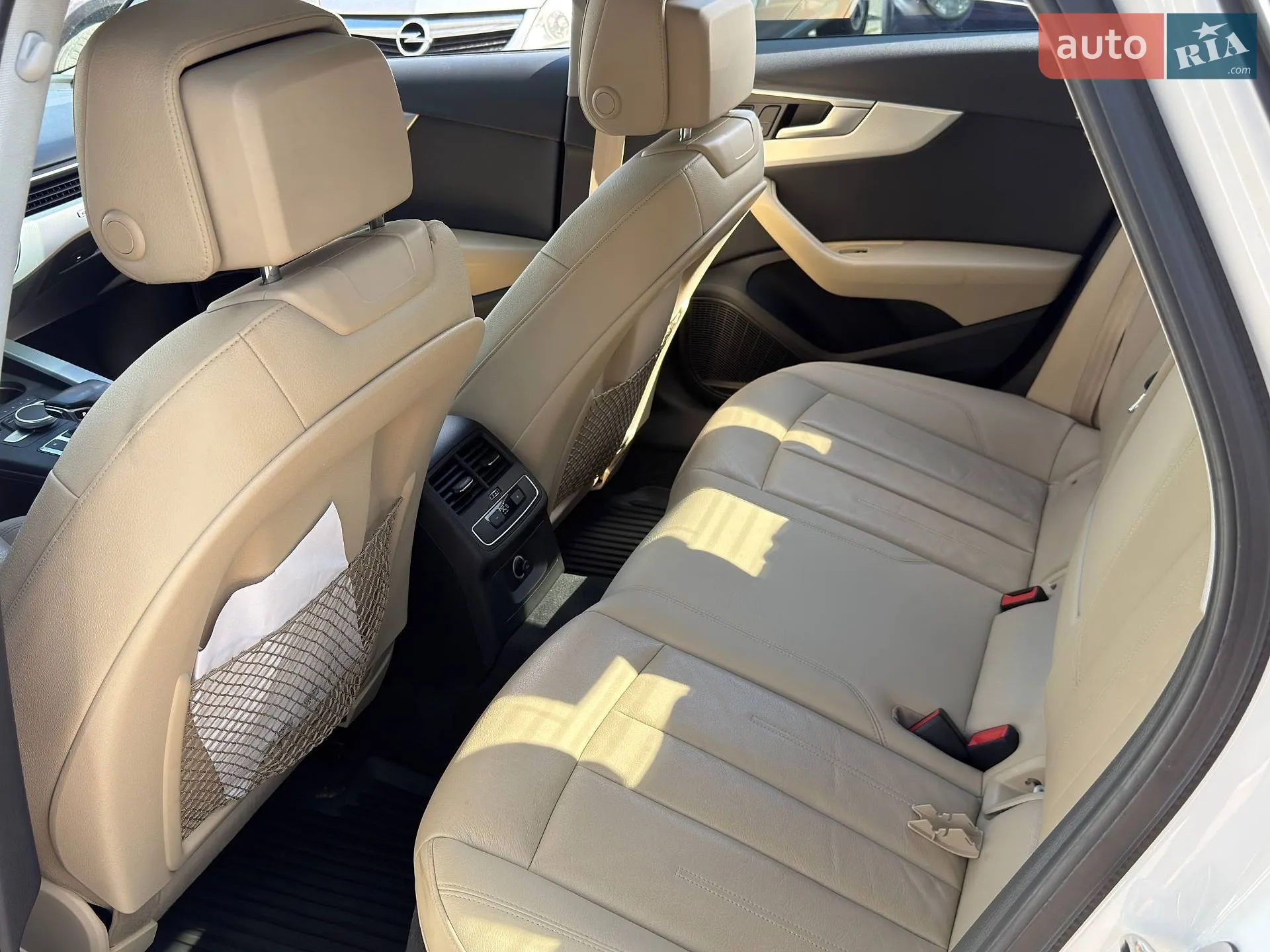 2016 Audi A4 - мініатюра 19