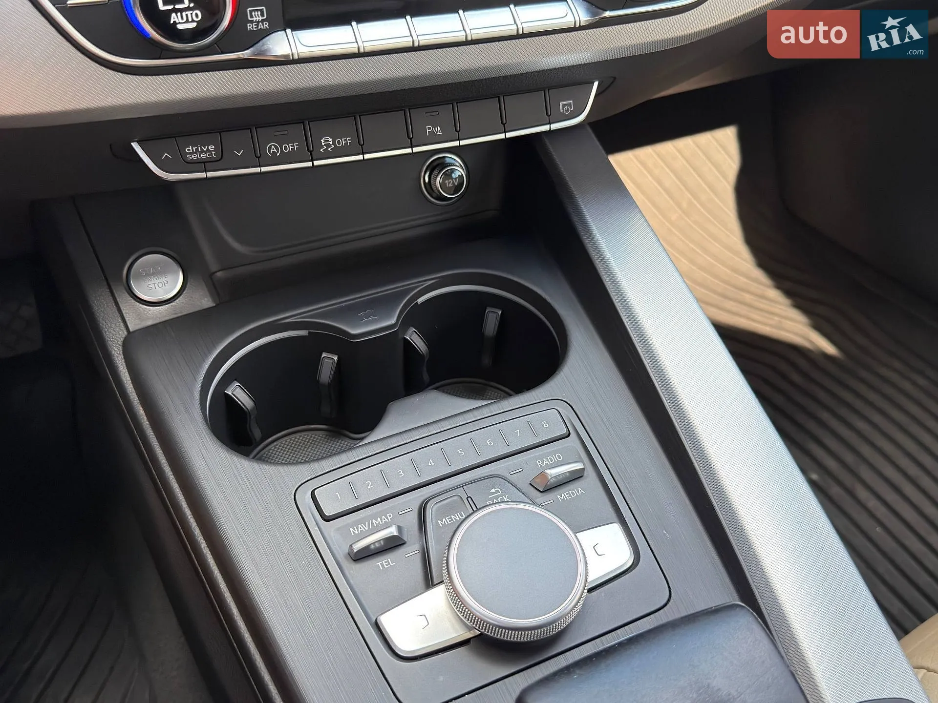 2016 Audi A4 - мініатюра 35