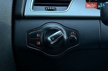 Седан Audi A4 2012 в Львові