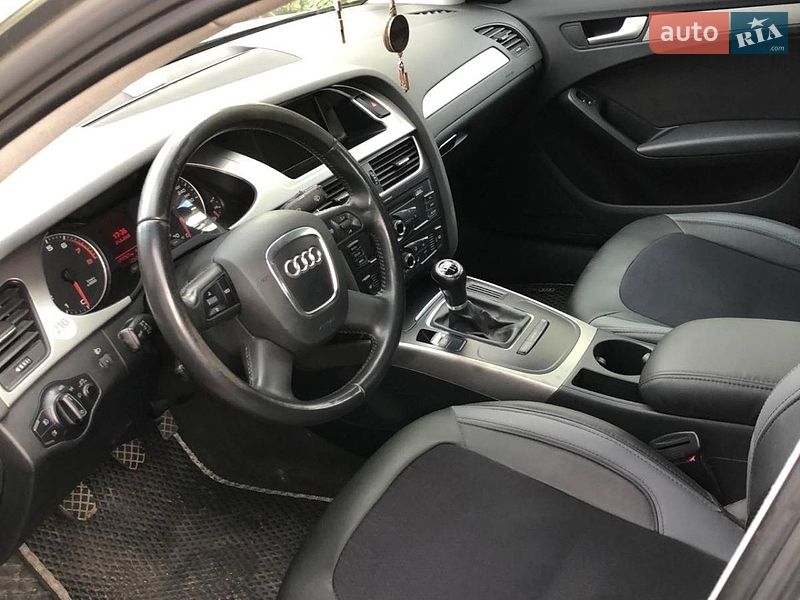 Седан Audi A4 2008 в Києві