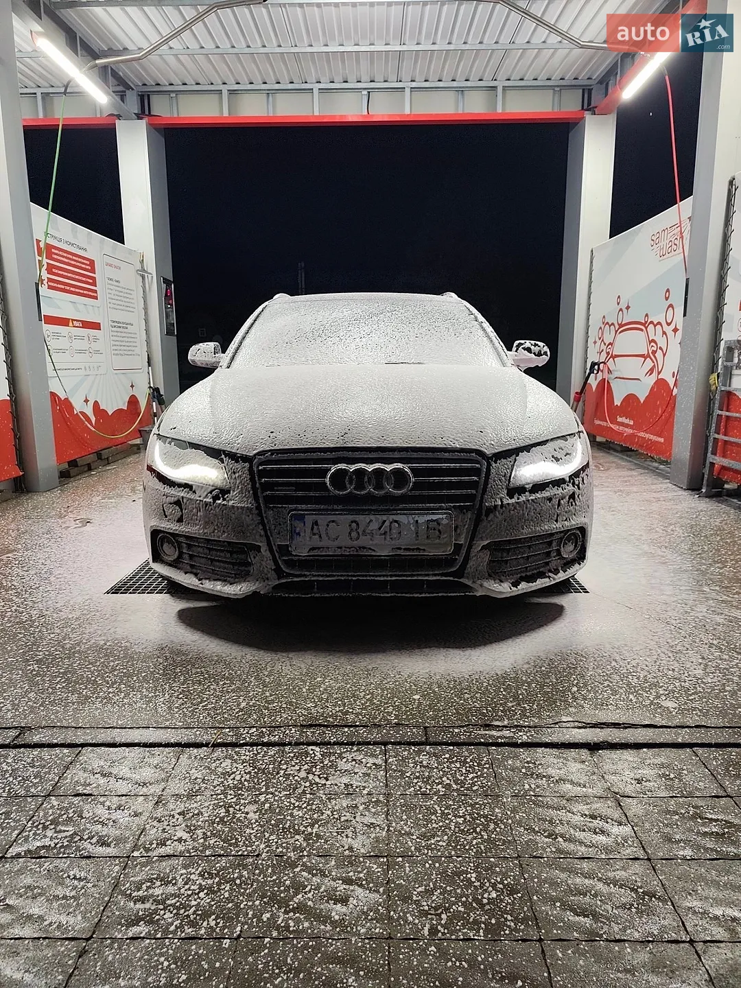 2010 Audi A4 - мініатюра 4