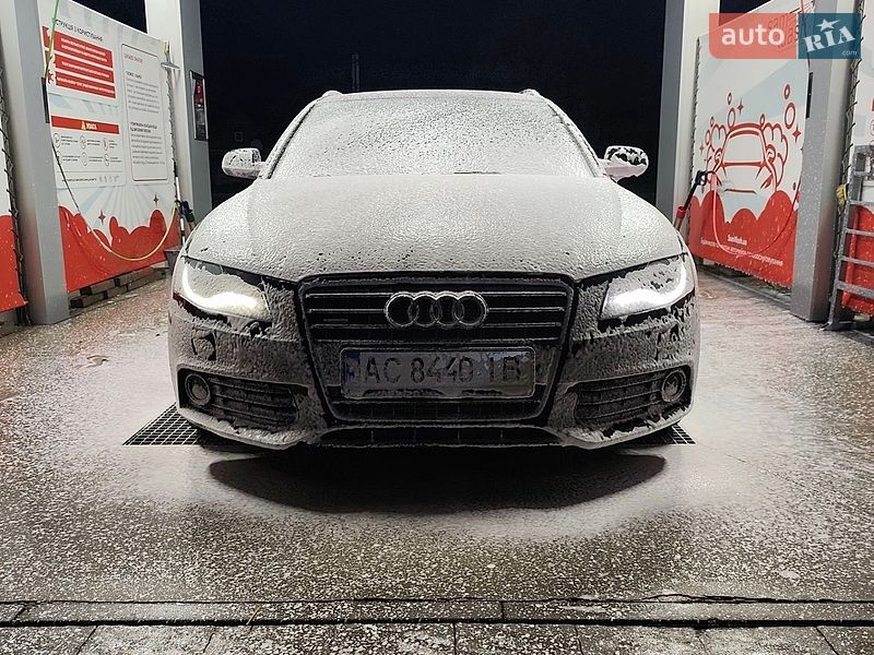 Универсал Audi A4 2010 в Владимире