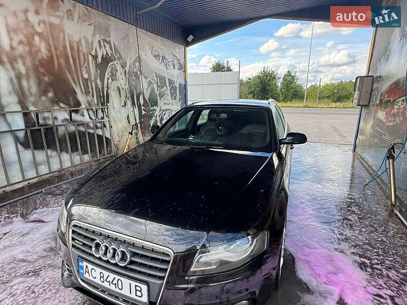 Универсал Audi A4 2010 в Владимире