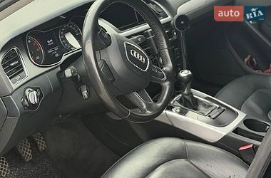 Седан Audi A4 2012 в Киеве