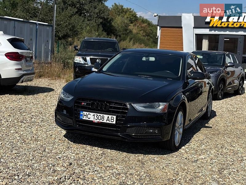 Седан Audi A4 2015 в Стрию