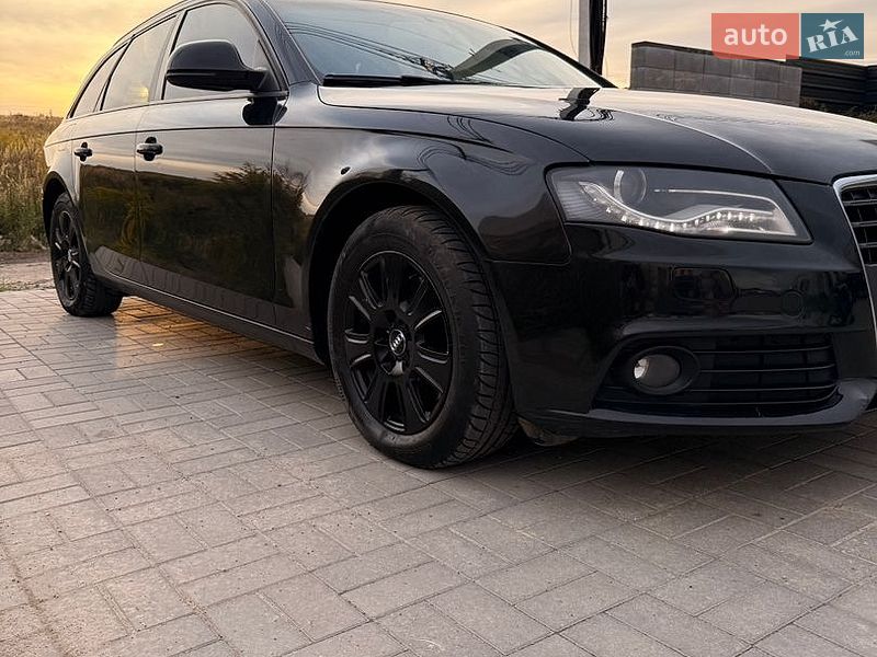 Універсал Audi A4 2008 в Рівному