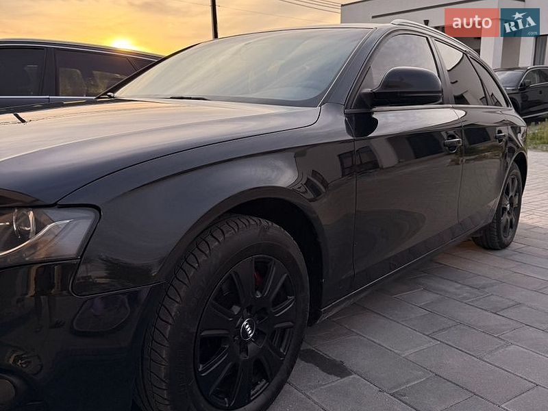 Універсал Audi A4 2008 в Рівному