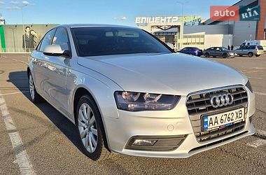 Седан Audi A4 2012 в Києві