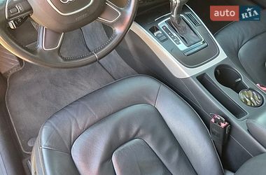 Седан Audi A4 2012 в Києві