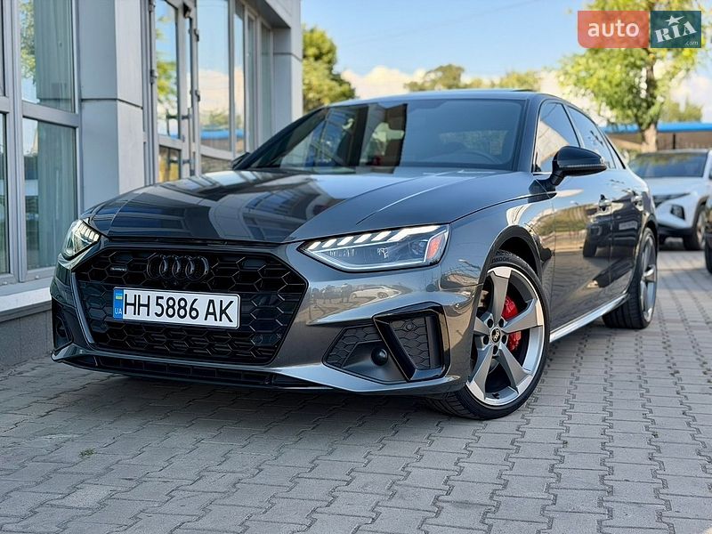 Audi A4 2023