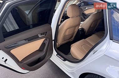 Седан Audi A4 2014 в Києві