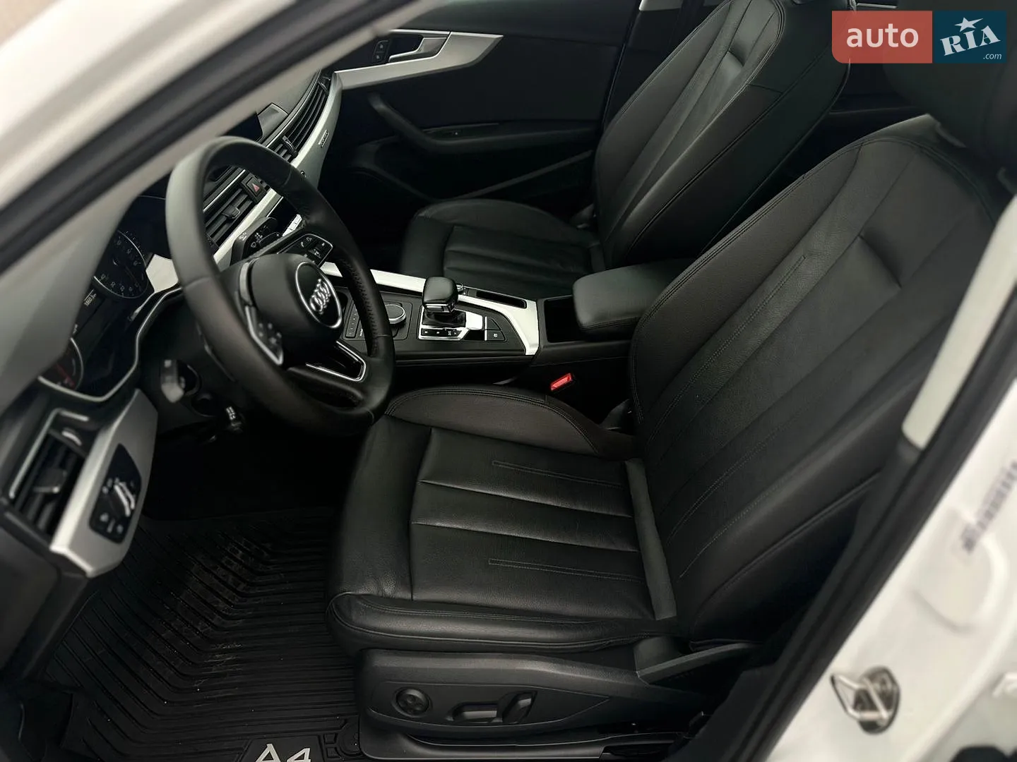 2016 Audi A4 - мініатюра 25