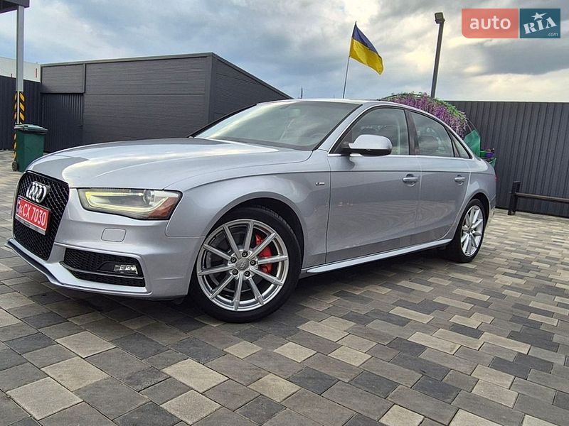 Седан Audi A4 2015 в Полтаві