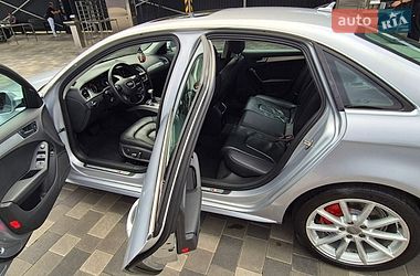 Седан Audi A4 2015 в Полтаві