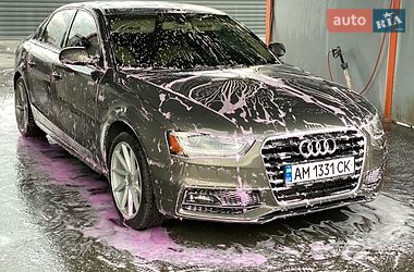 Седан Audi A4 2014 в Бердичеві