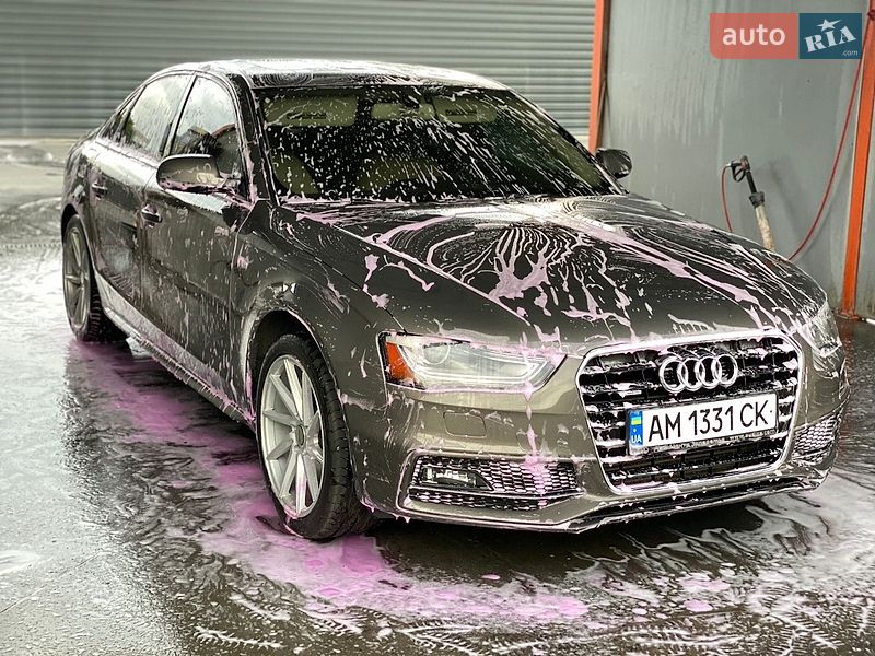 Седан Audi A4 2014 в Бердичеві