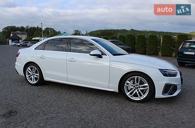 Седан Audi A4 2021 в Жовкве