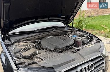 Седан Audi A4 2013 в Днепре