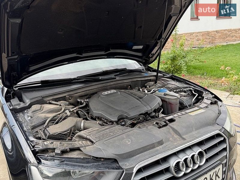 Седан Audi A4 2013 в Днепре