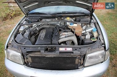 Универсал Audi A4 1996 в Киеве