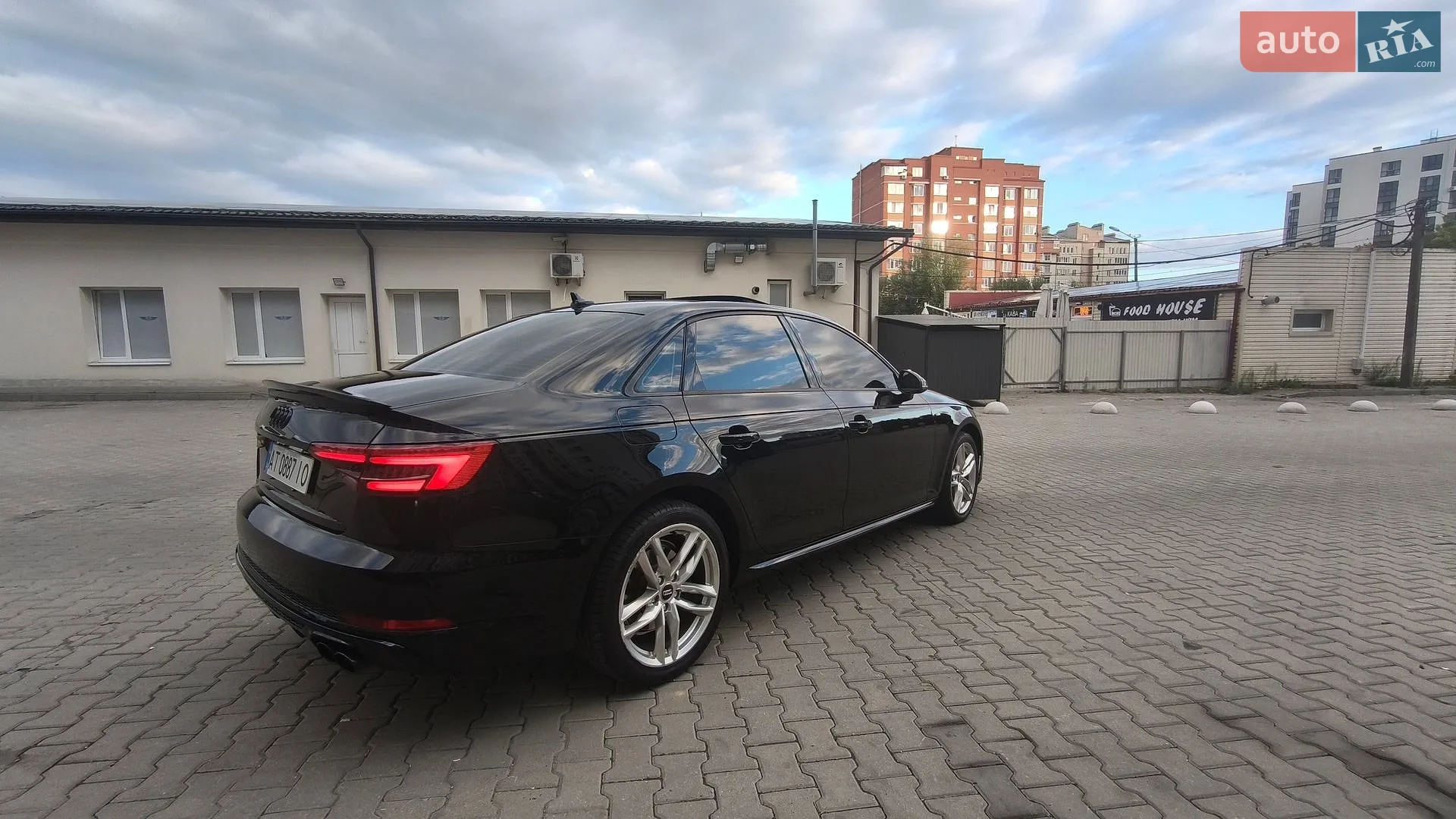2016 Audi A4 - мініатюра 2