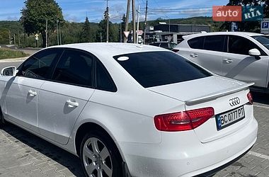 Седан Audi A4 2012 в Старом Самборе