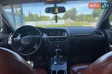 Седан Audi A4 2012 в Старом Самборе