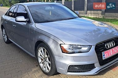 Седан Audi A4 2016 в Луцке