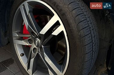 Седан Audi A4 2016 в Мукачевому