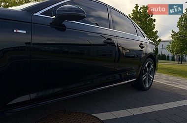 Седан Audi A4 2016 в Мукачевому
