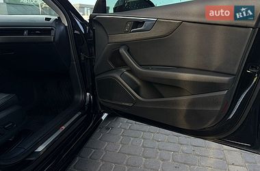 Седан Audi A4 2016 в Мукачевому