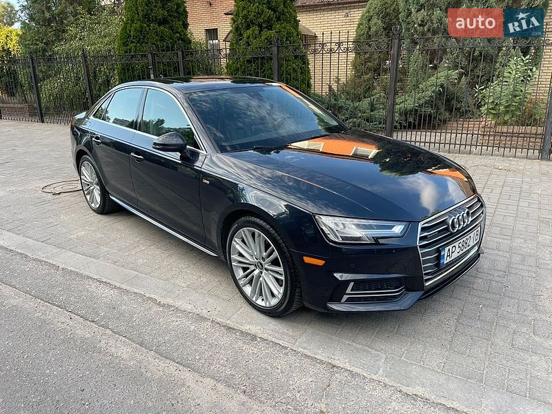 Седан Audi A4 2017 в Запорожье