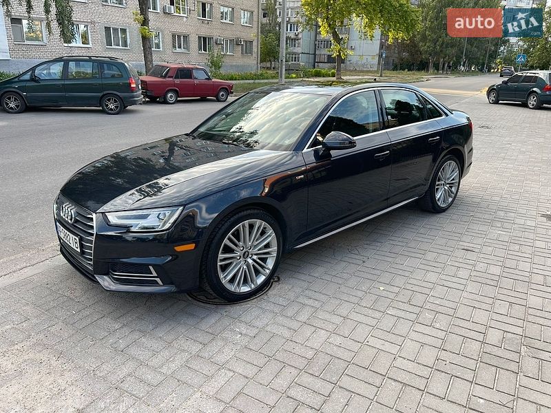 Седан Audi A4 2017 в Запорожье