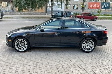 Седан Audi A4 2017 в Запорожье