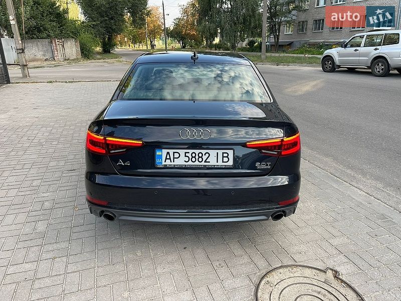 Седан Audi A4 2017 в Запорожье