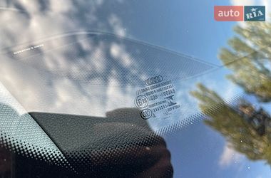 Седан Audi A4 2017 в Запорожье
