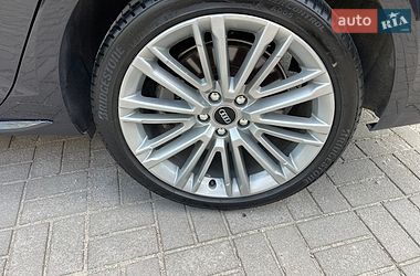 Седан Audi A4 2017 в Запорожье