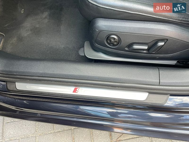 Седан Audi A4 2017 в Запорожье