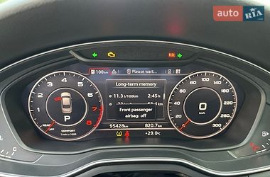 Седан Audi A4 2017 в Запорожье