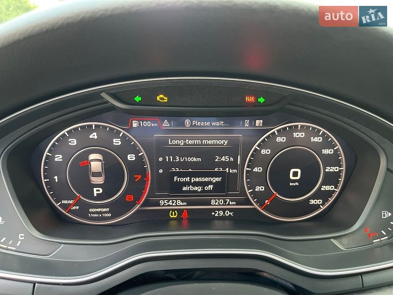 Седан Audi A4 2017 в Запорожье