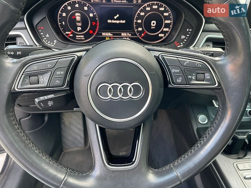 Седан Audi A4 2017 в Запорожье