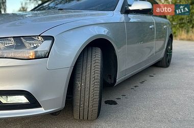 Универсал Audi A4 2012 в Звягеле