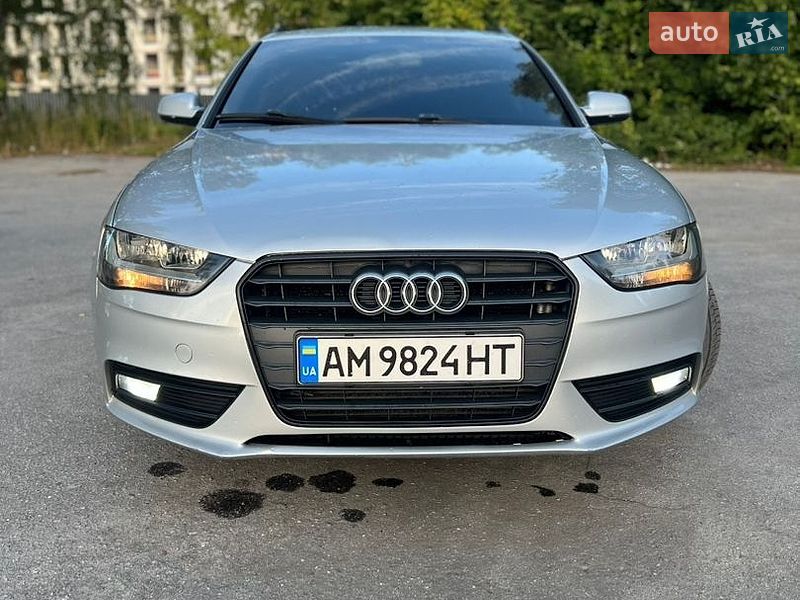 Универсал Audi A4 2012 в Звягеле