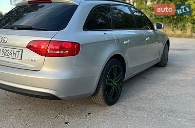 Универсал Audi A4 2012 в Звягеле