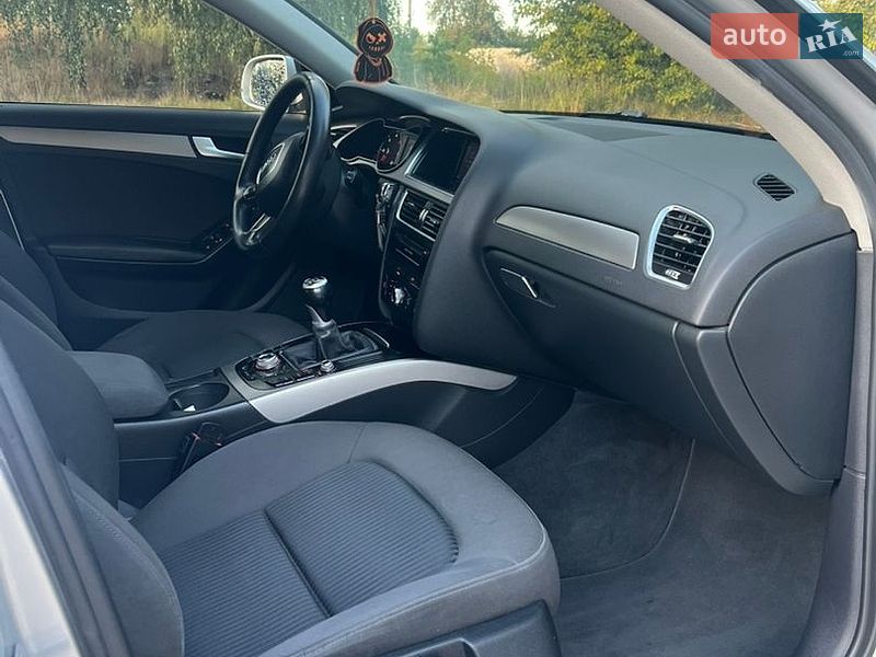 Универсал Audi A4 2012 в Звягеле