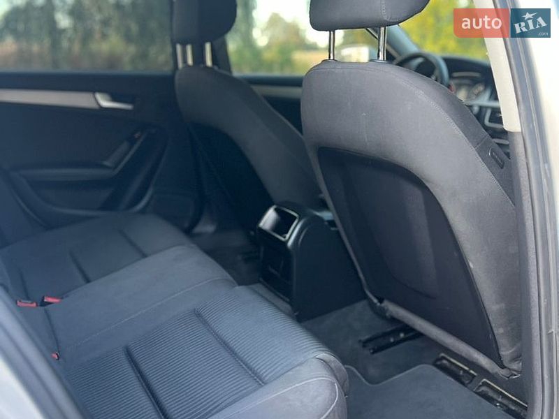 Универсал Audi A4 2012 в Звягеле