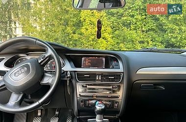 Универсал Audi A4 2012 в Звягеле