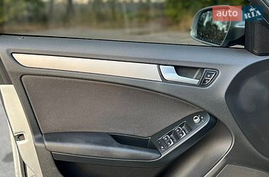 Универсал Audi A4 2012 в Звягеле